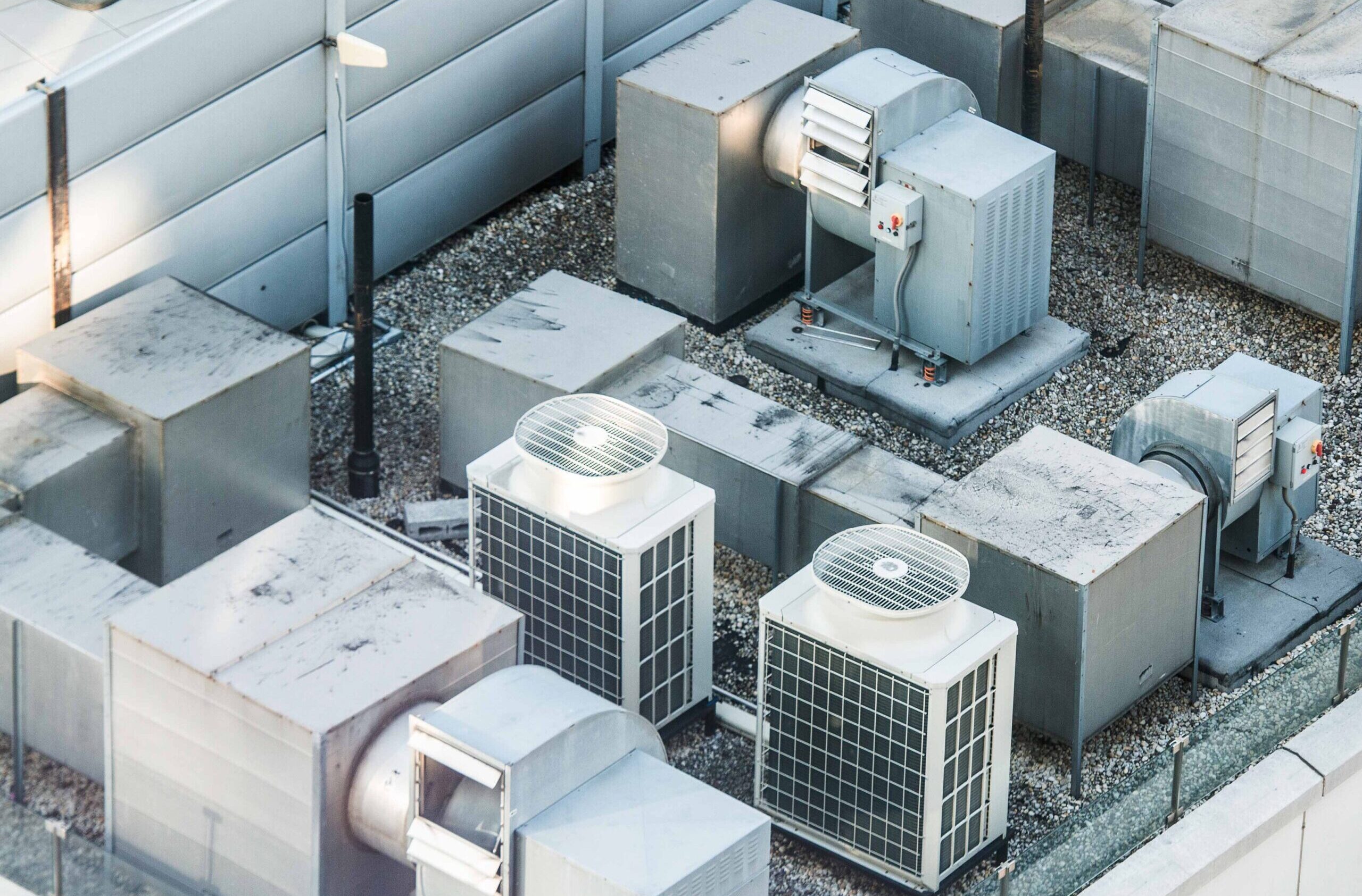 Air condition system on the building roof toop